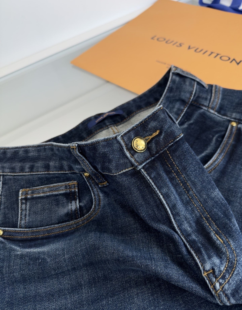 l0vis Vvtt0n jeans